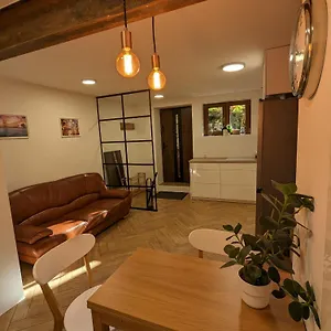  Apartament Highstreet