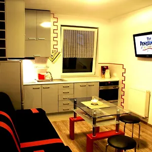  Apartament Pleasant Private And Fully Equipped With Private Parking Space Close To District Kazimierz